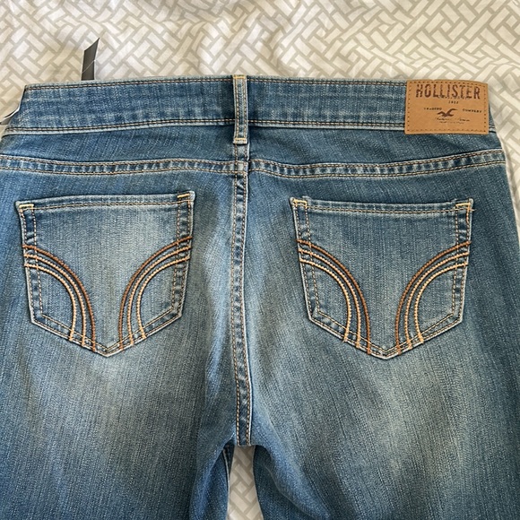 hollister 5s (27x30) low rise straight leg jeans - Picture 4 of 10